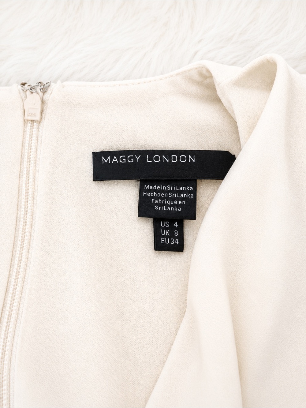 NWT Maggy London Horn Fit & Flare Dress Size 4 Elegant Minimalist Cocktail Dress - Picture 2 of 3